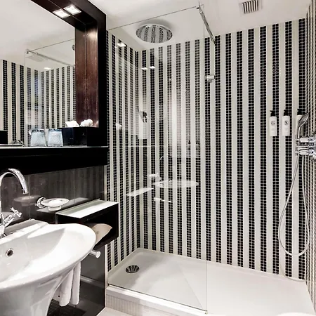 Sofitel Lisbon Liberdade Hotel Exterior photo