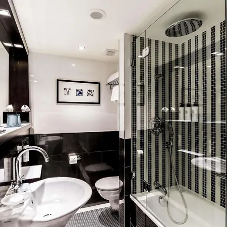 Sofitel Lisbon Liberdade Hotel Exterior photo