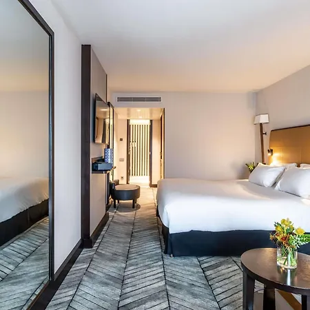 Sofitel Lisbon Liberdade Hotel Exterior photo